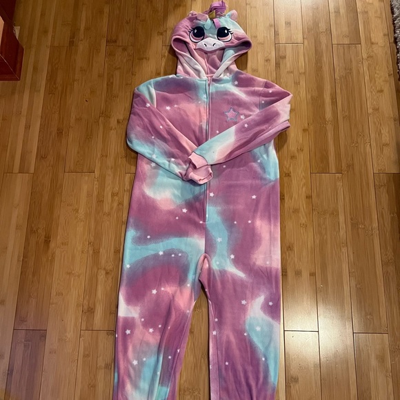 Cat & Jack Onesie Pajama/ sleepwear - Picture 2 of 9